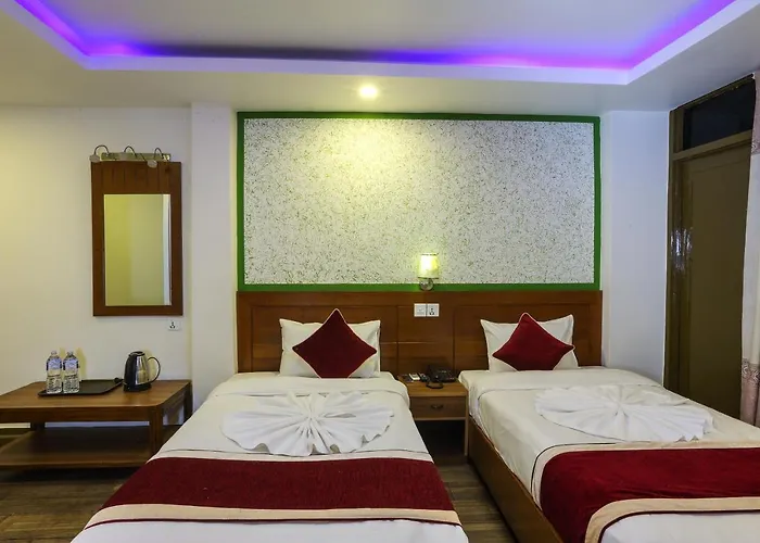 Sekai Hotel 2*